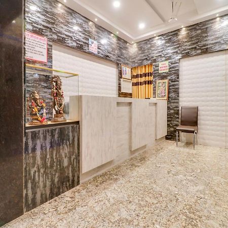 Spot On 69549 Hotel Shri Ram Kashi Muthiganj Exterior foto